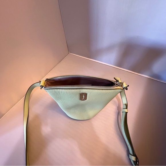 Vunque - Hobo bag (cross body strap) Baby Green - Picture 8 of 9